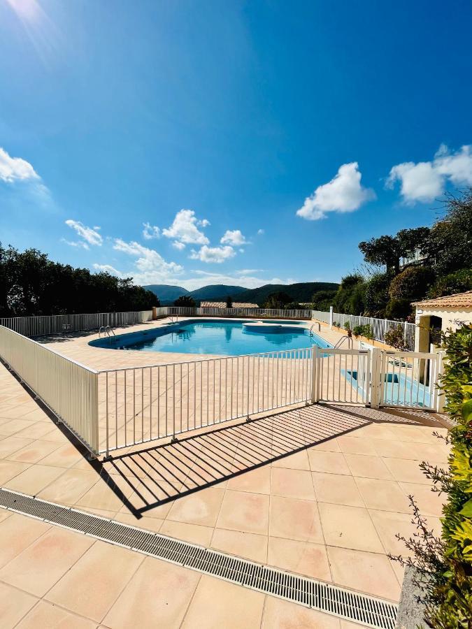 Superbe T2 Avec Vue Et Piscine Apartment *