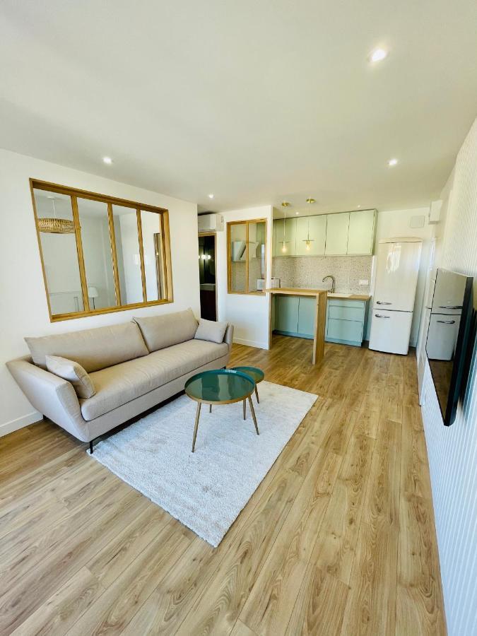 Superbe T2 Avec Vue Et Piscine Apartment *