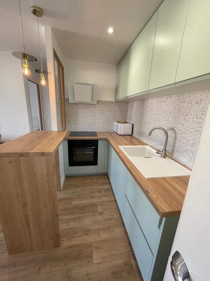 Apartment Superbe T2 Avec Vue Et Piscine La Croix-Valmer